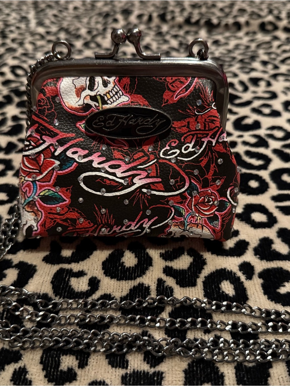 NWT - Women’s Ed Hardy Black and Red Skull & Rose Kiss-Lock Crossbody Mini-Bag